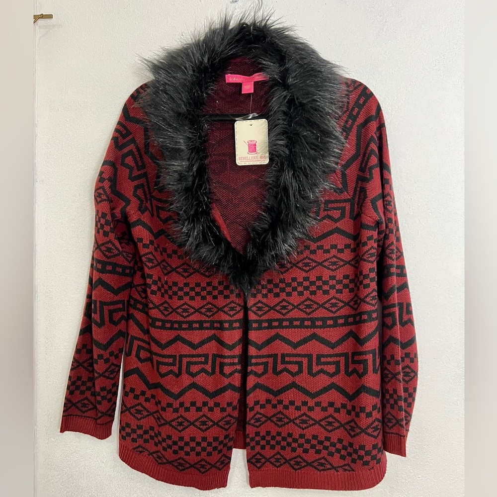 NWT Black and Red Cozy Geometric Pattern Cardigan with Faux Fur Collar Large